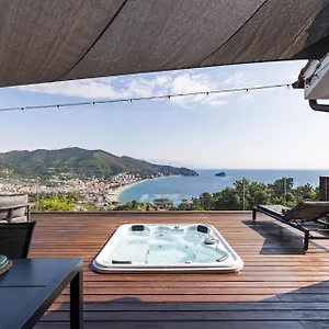 Spettacolare Vista Isola Terrazza E Idromassaggio Noli